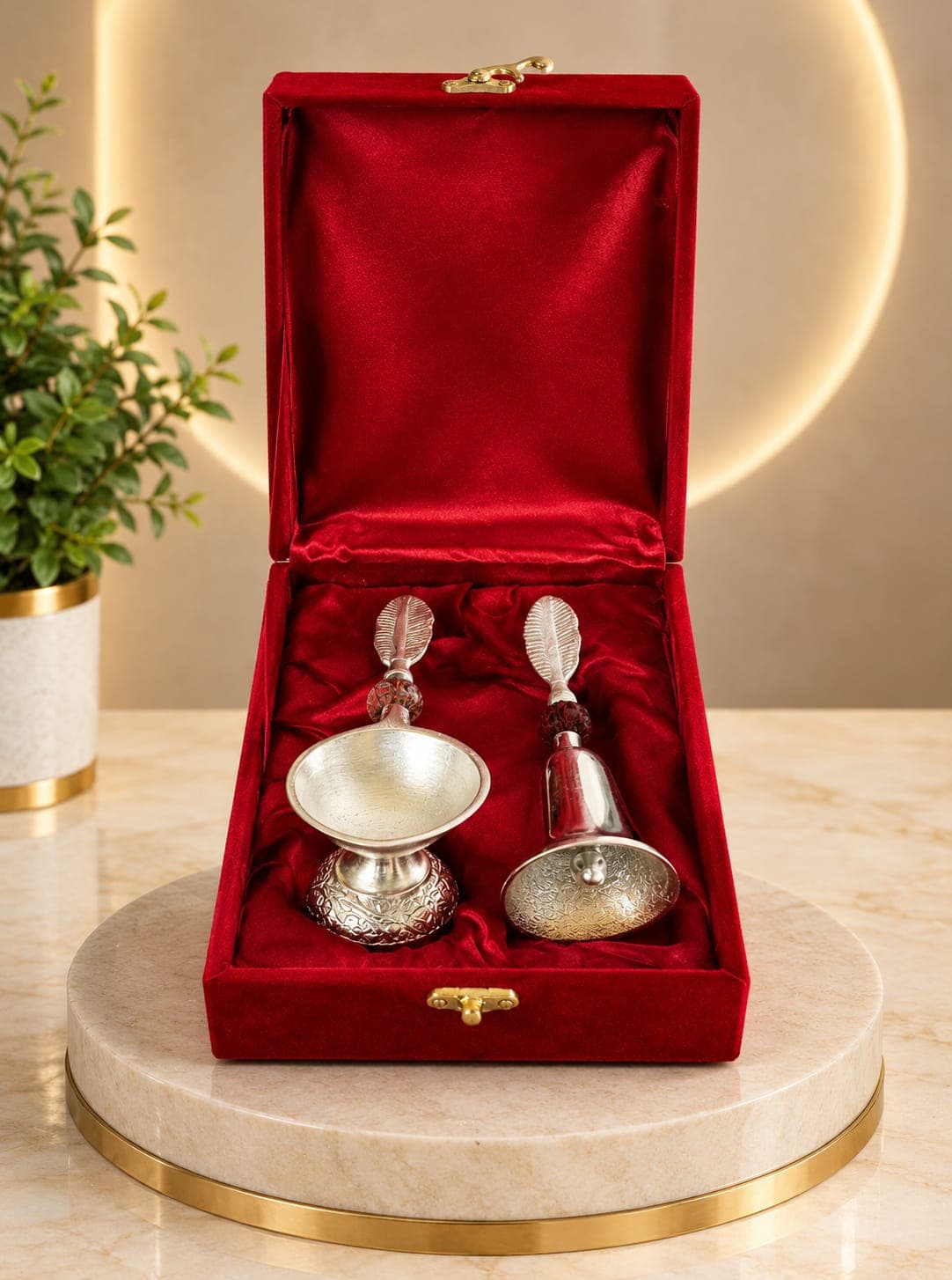 Rudraksh Bell and Aarti Combo